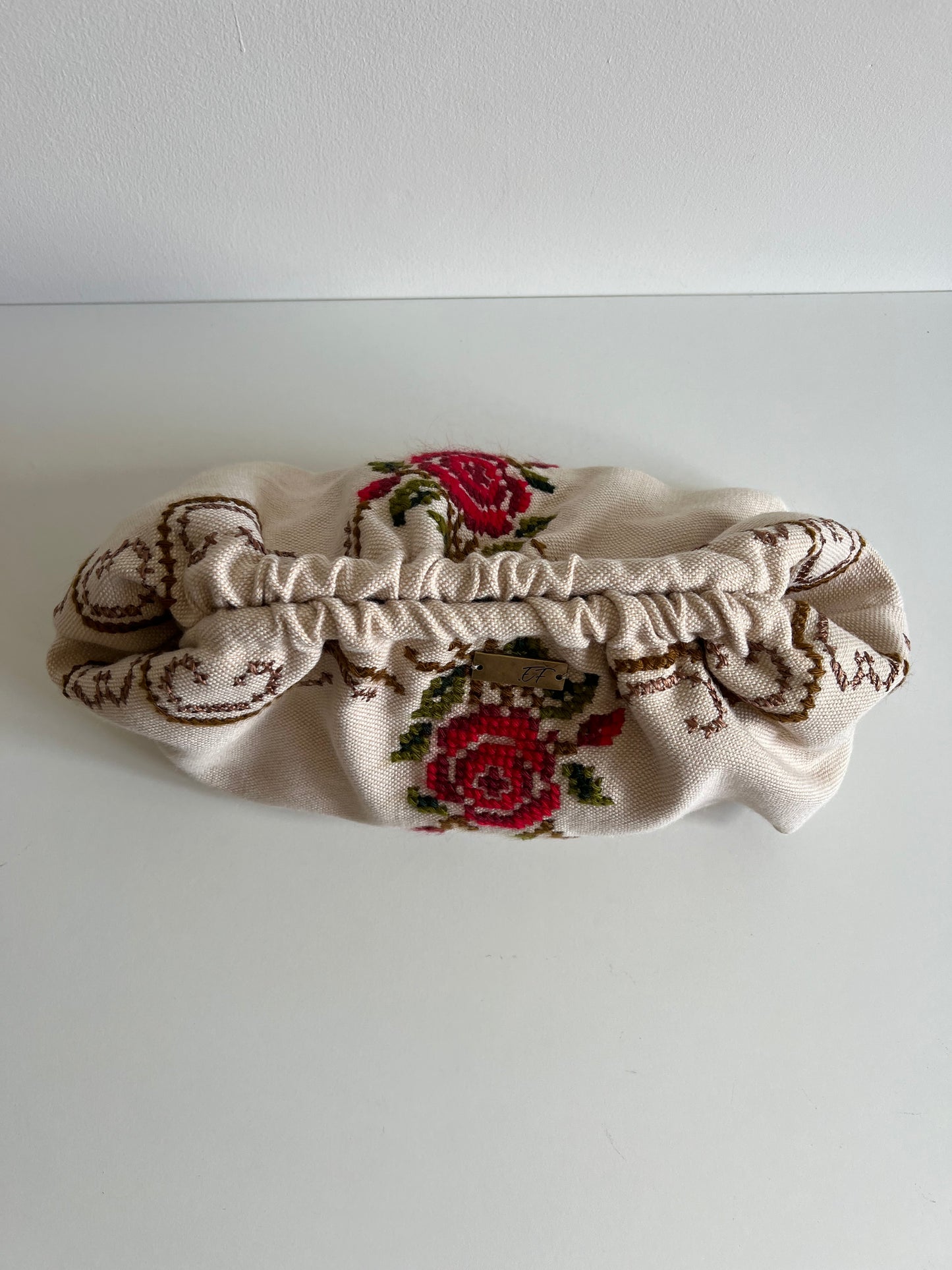 Angelica (24 cm)