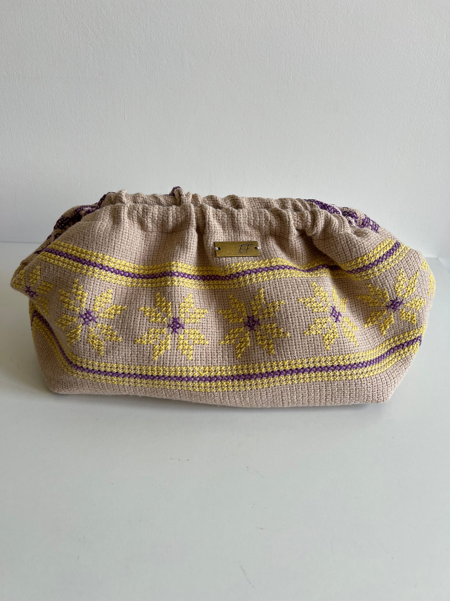 Agata (24 cm)