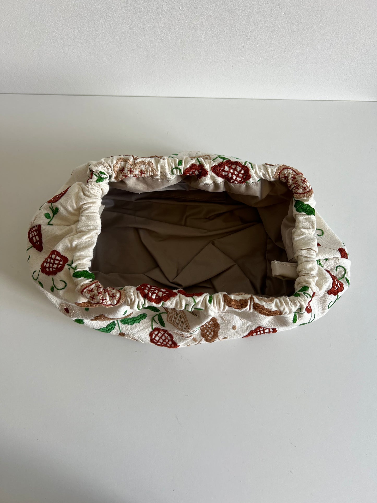 Giulia (24 cm)