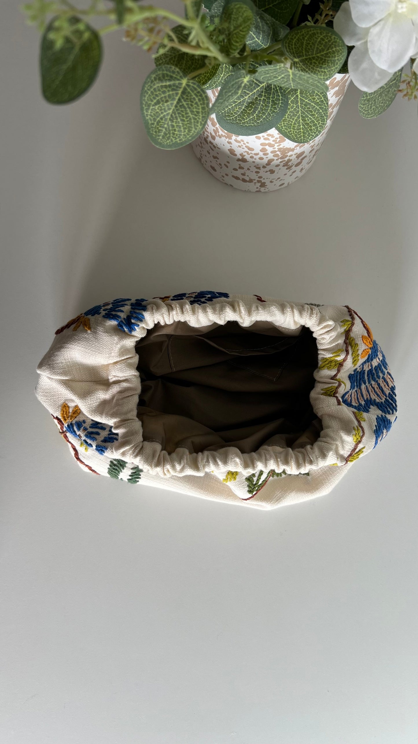 Clio (19 cm)