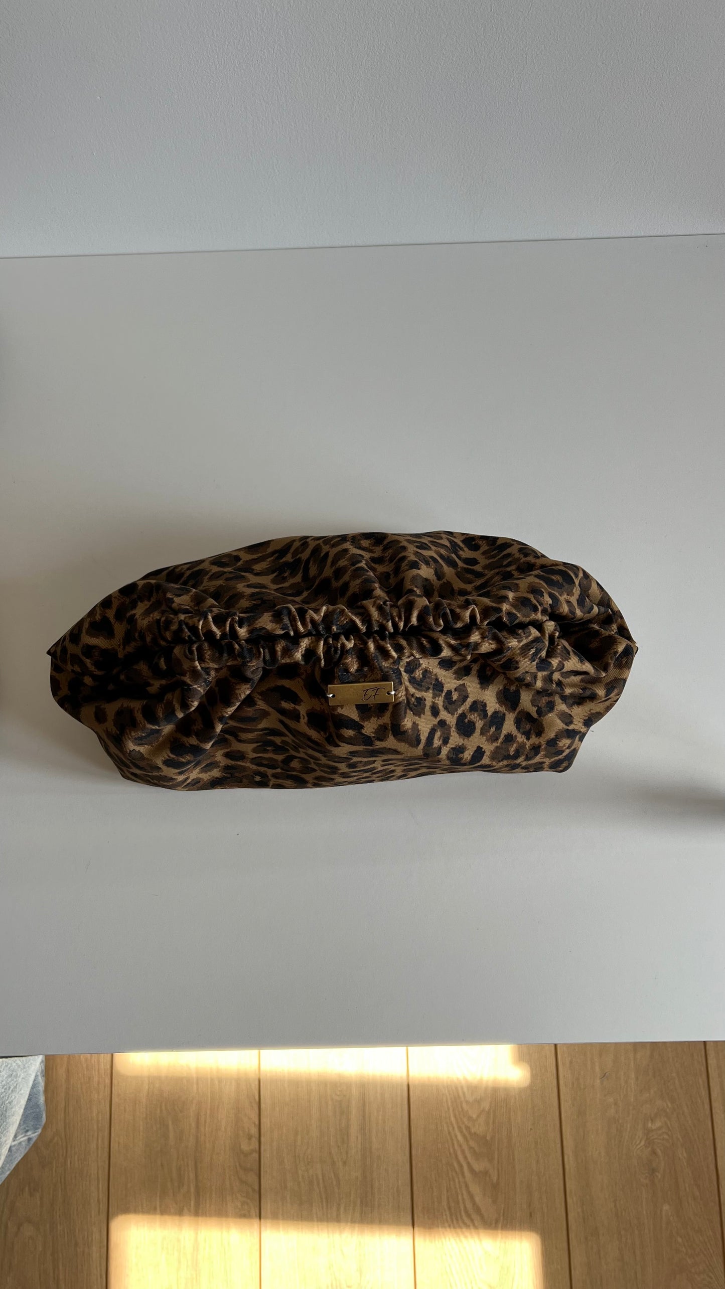 Leo Print