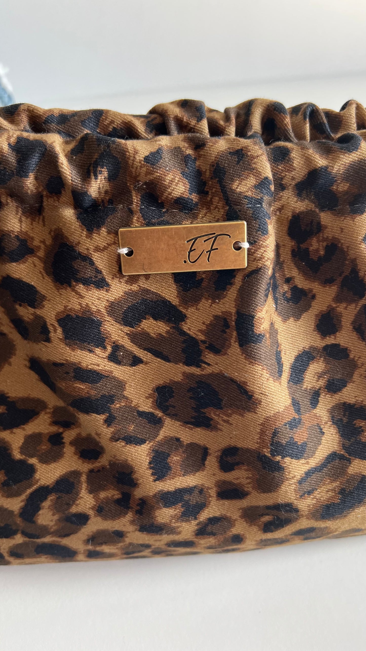 Leo Print