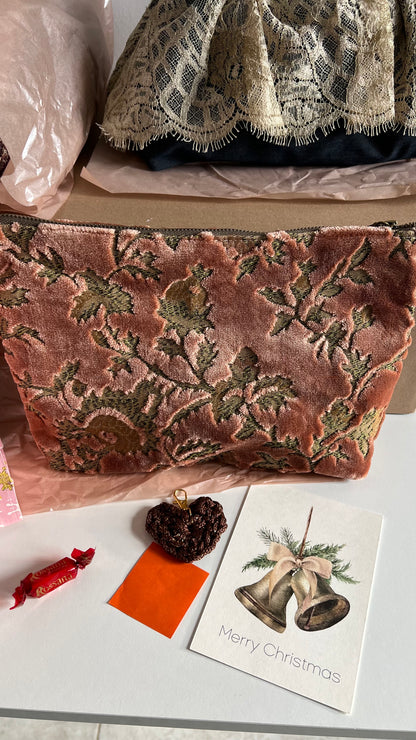 🎁CLASSIC Christmas Secret Box 🎁