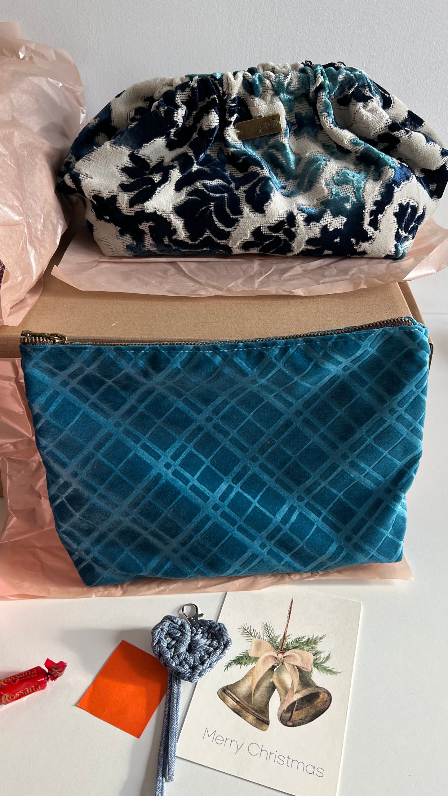 🎁CLASSIC Christmas Secret Box 🎁